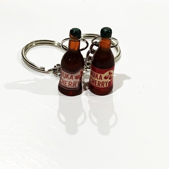 Fallout 4 Nuka Cola Cherry Bottle Keychain - 3.5inch Gaming Keychain - Picture 9 of 11